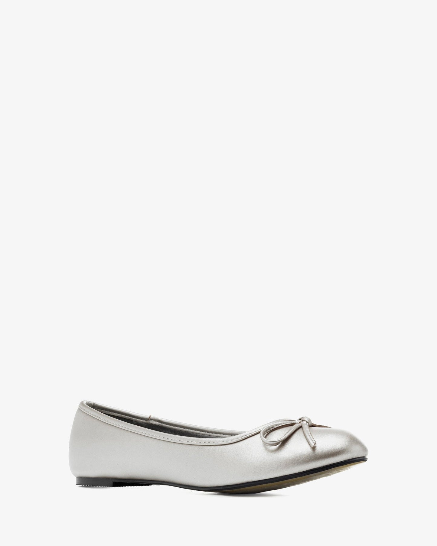 Classic soft silver ballerina flats