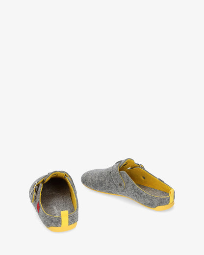 Zapatillas de estar por casa con hebilla unisex y tejido fieltro gris