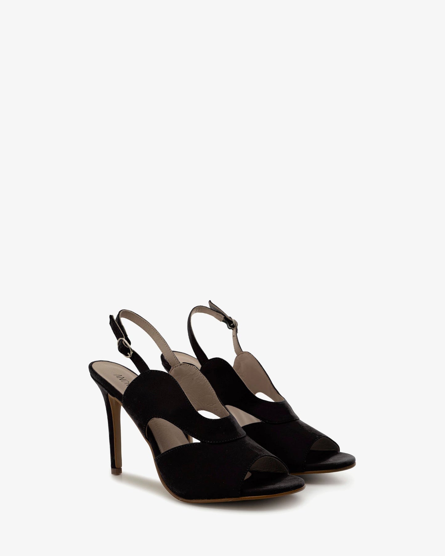 Sandalias destalonadas en ante negro