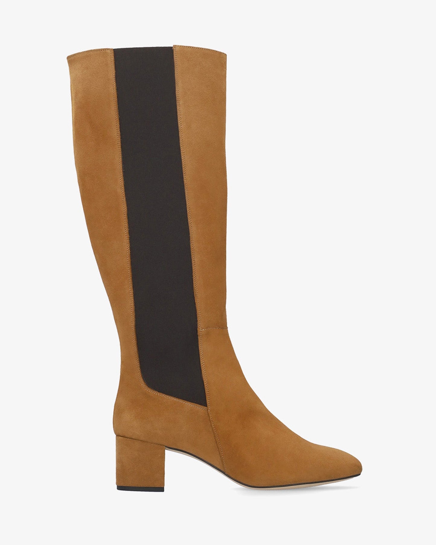 High boot in saddle-colored leather